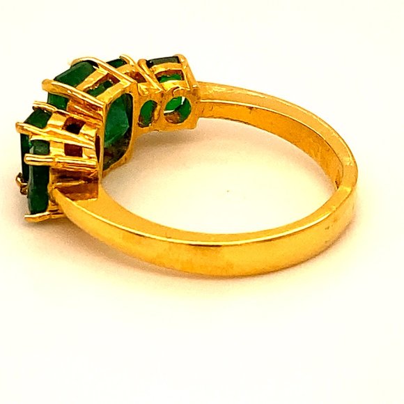 Emerald 3.55ct Solid 22K Yellow Gold Ring - Picture 7 of 9